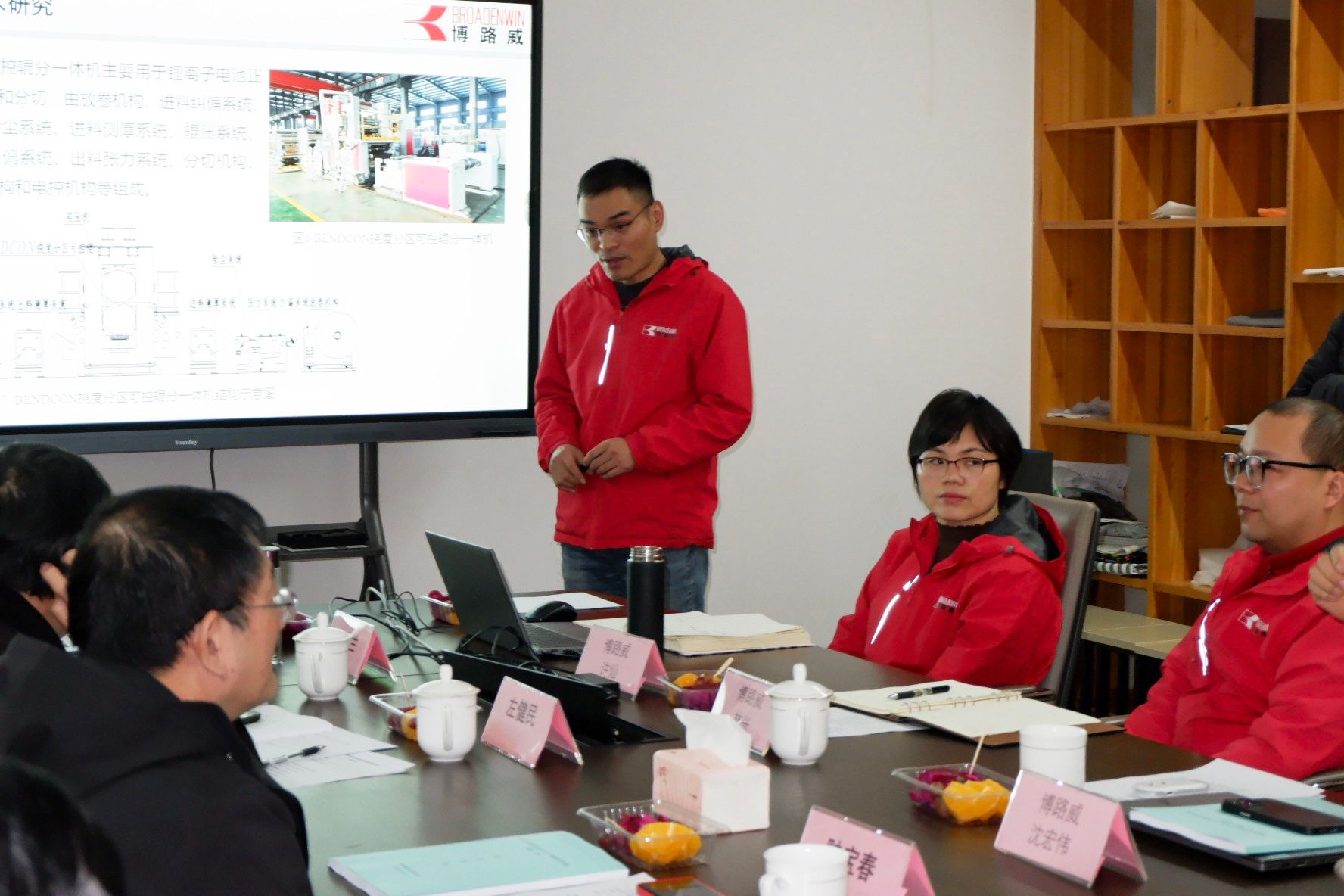 7351736405834866.jpg c91c0d7279aff04fa4b988631d30803(1).jpg